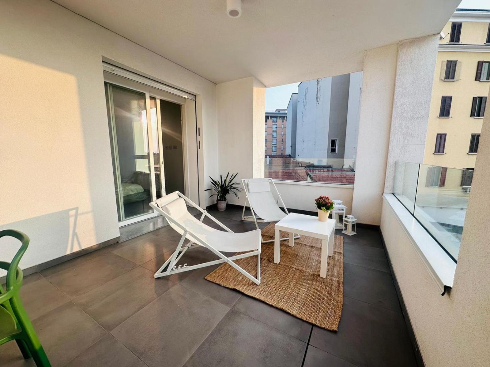 Lovely Terrace Apartment - Porta Romana District 米兰 外观 照片