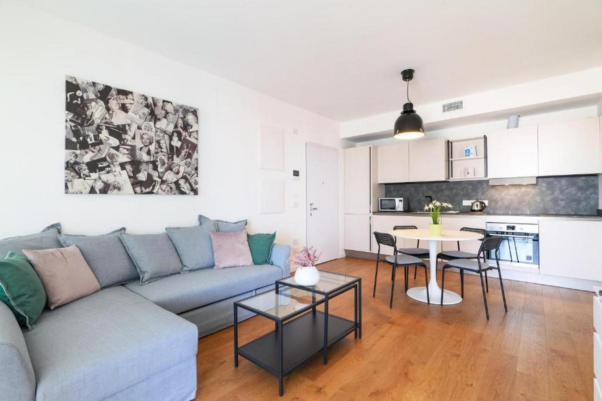 Lovely Terrace Apartment - Porta Romana District 米兰 外观 照片