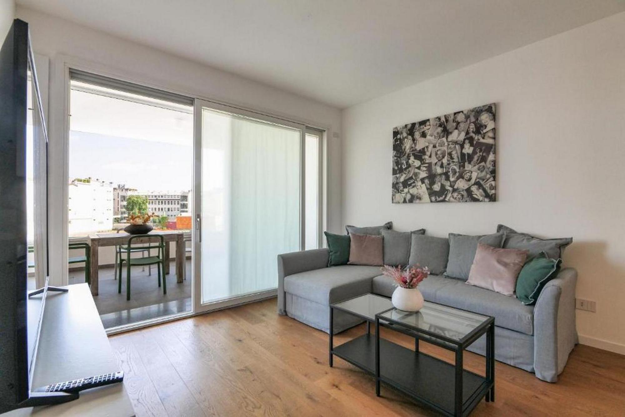 Lovely Terrace Apartment - Porta Romana District 米兰 外观 照片